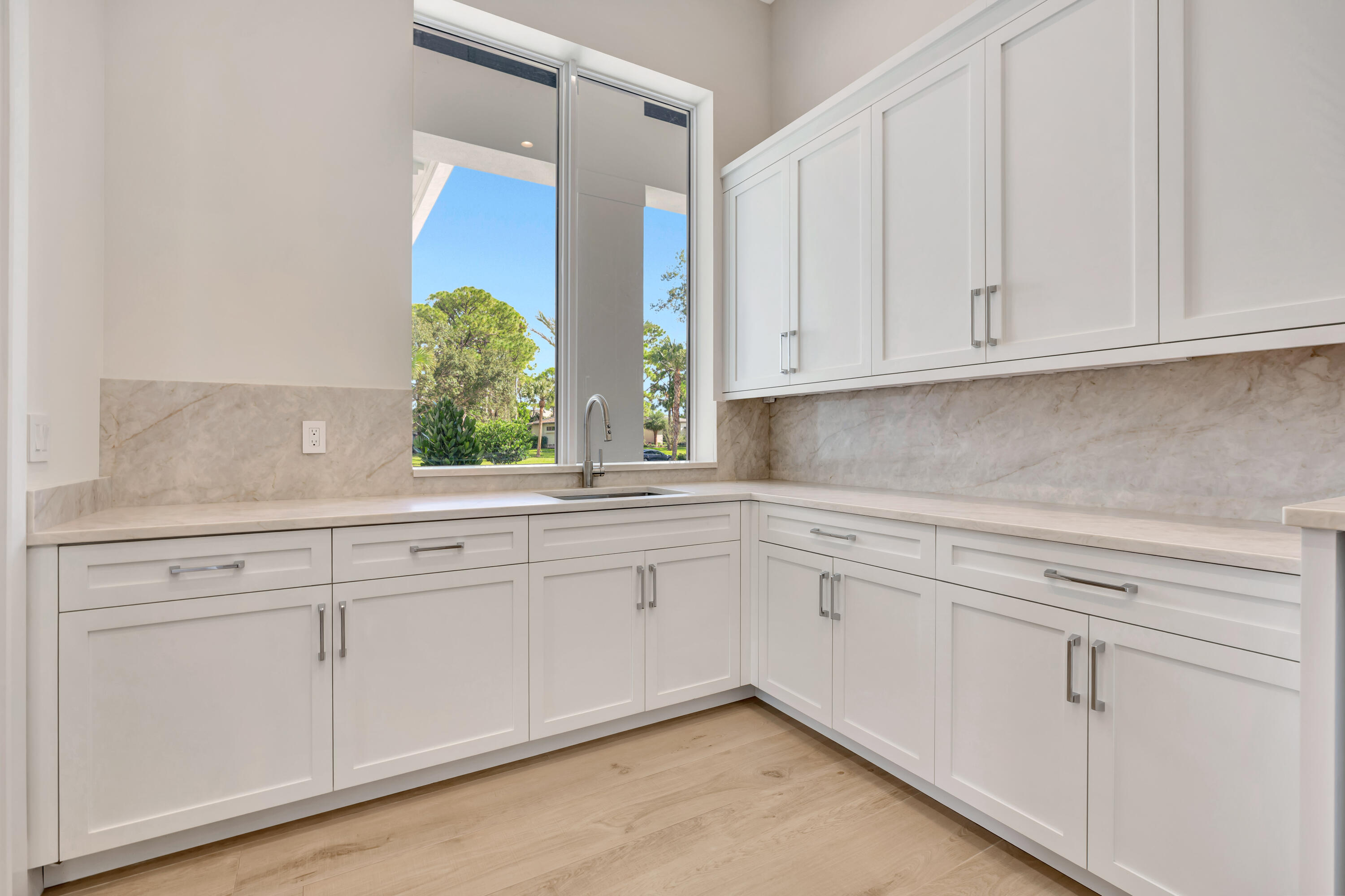 5355 Sea Biscuit Rd