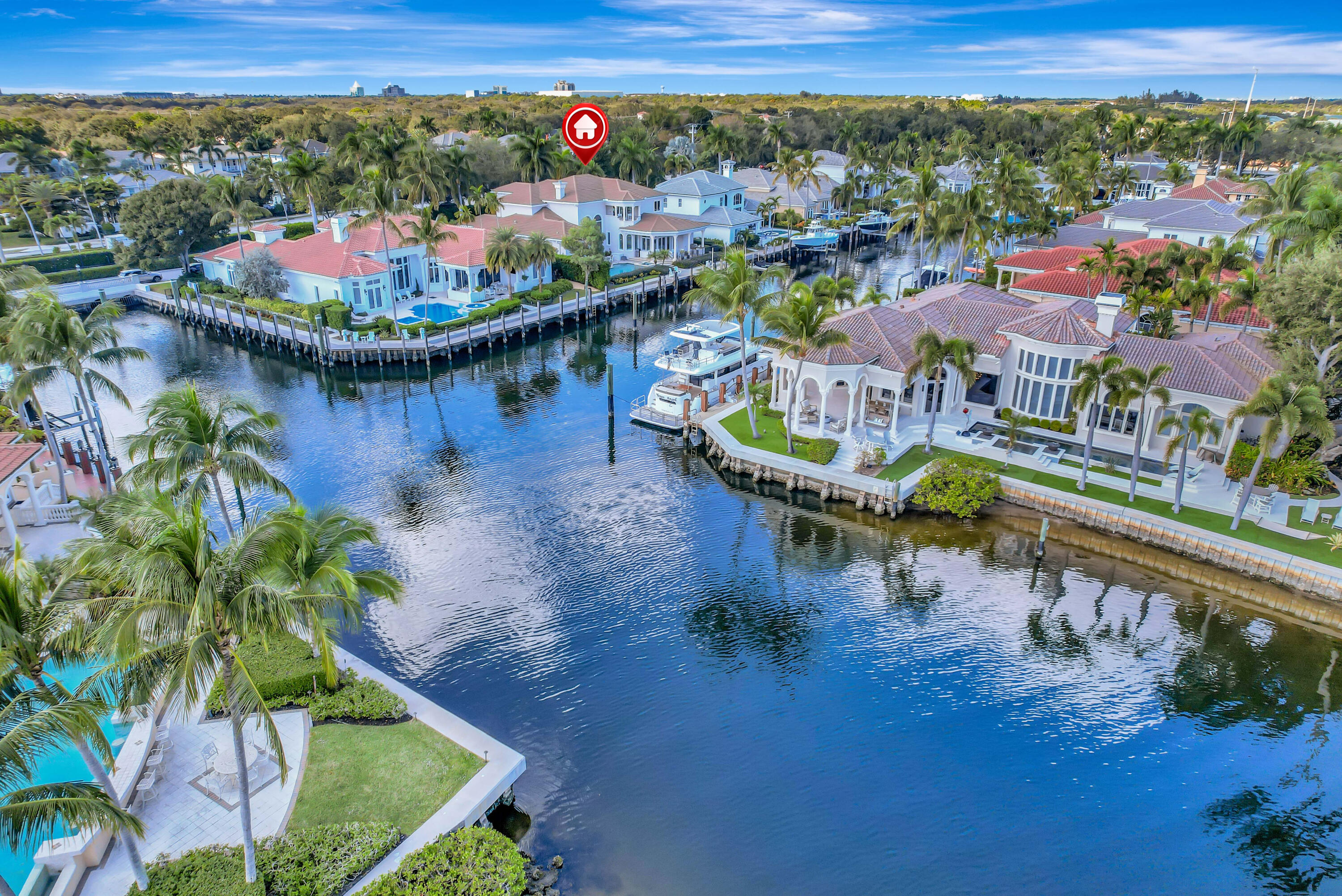 736 Harbour Isle Way