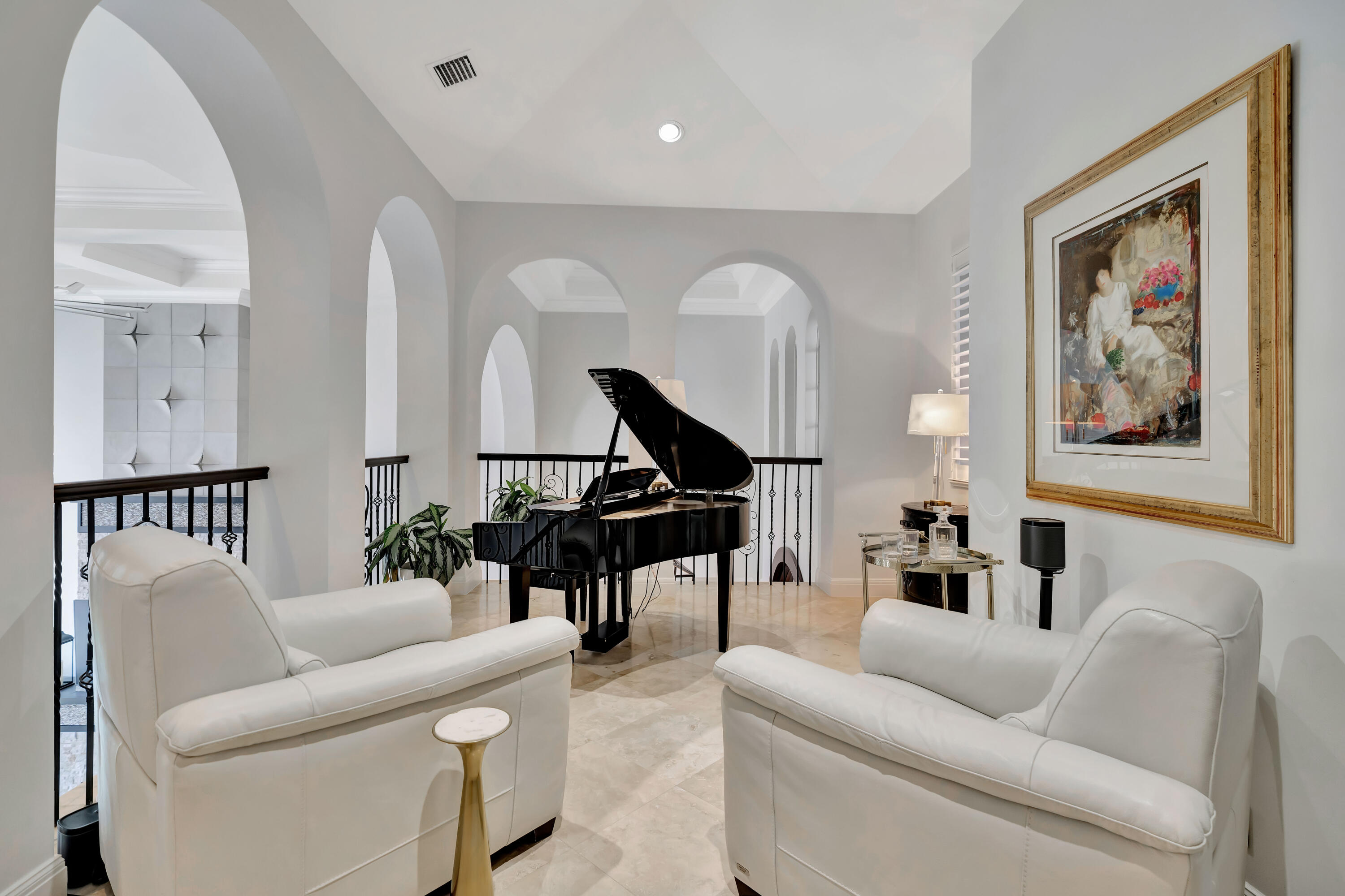 736 Harbour Isle Way