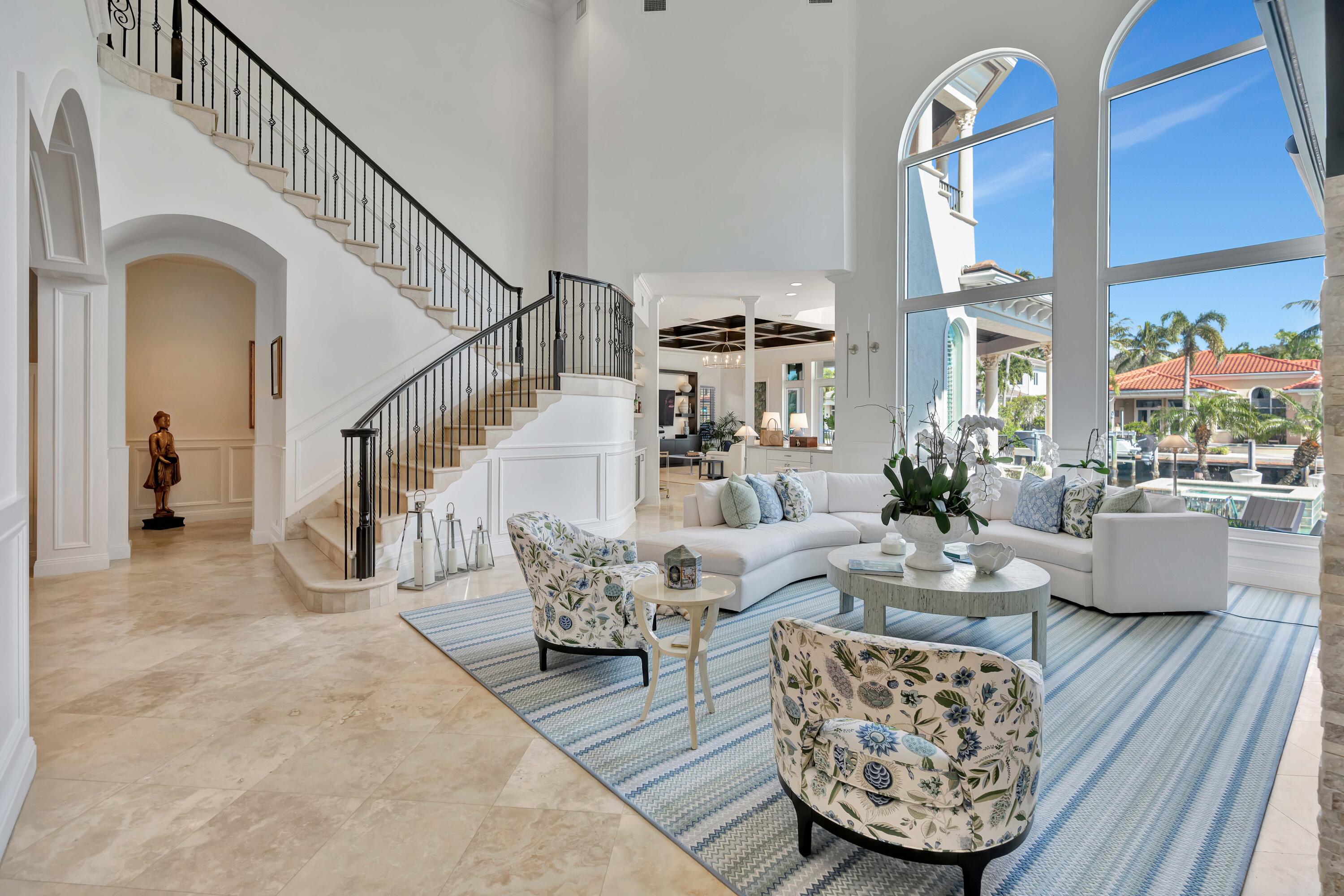736 Harbour Isle Way