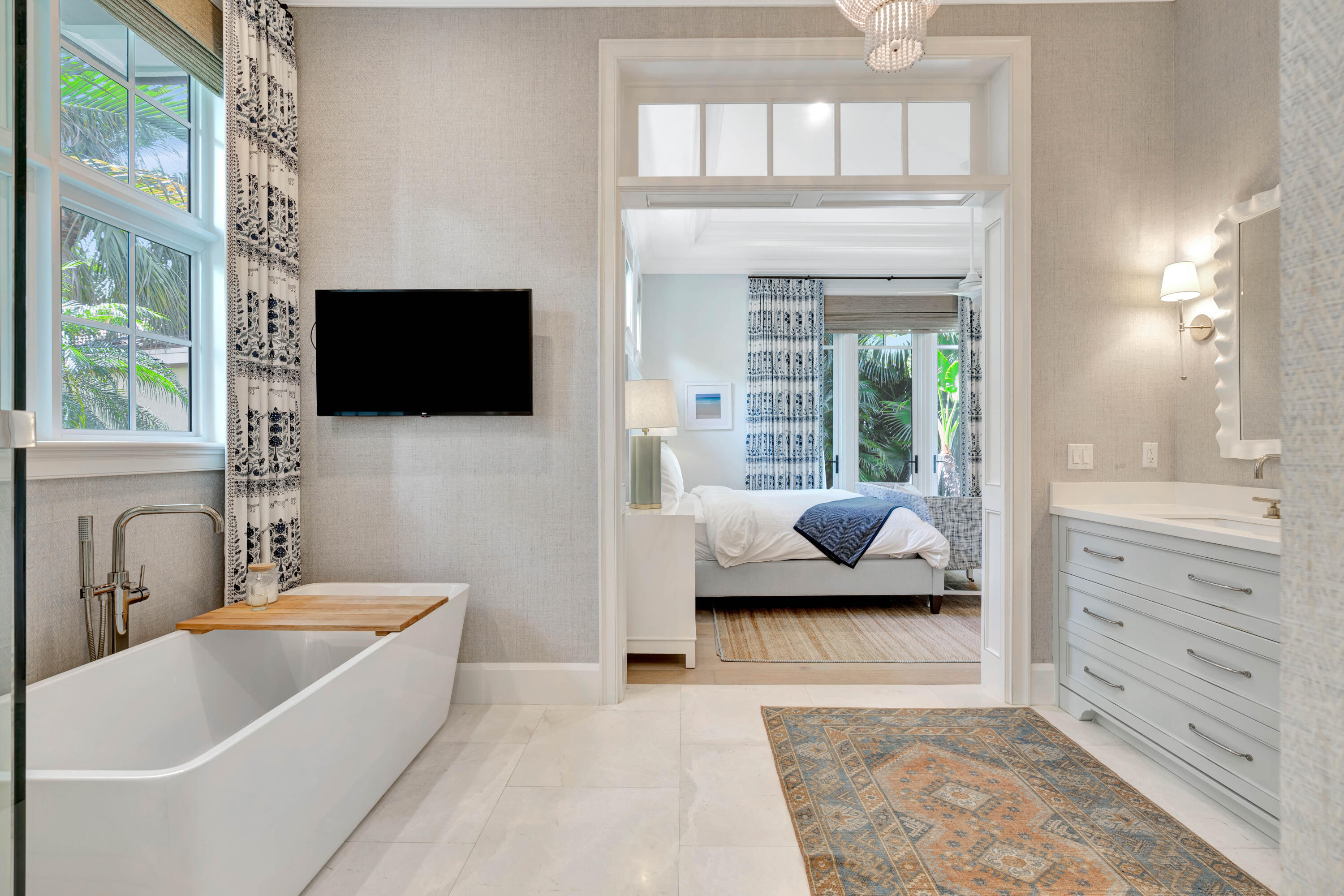 106 Micco Cir