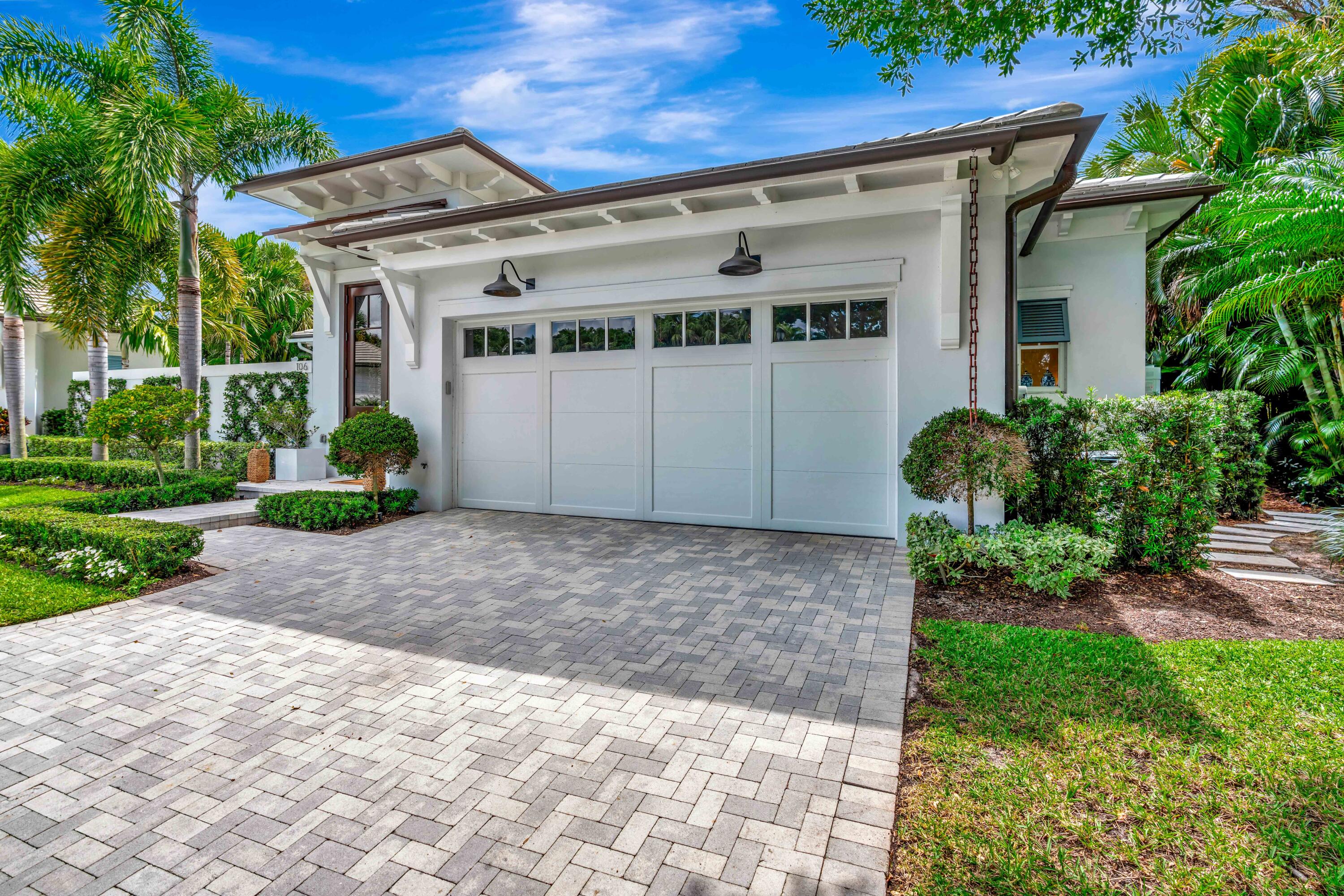106 Micco Cir
