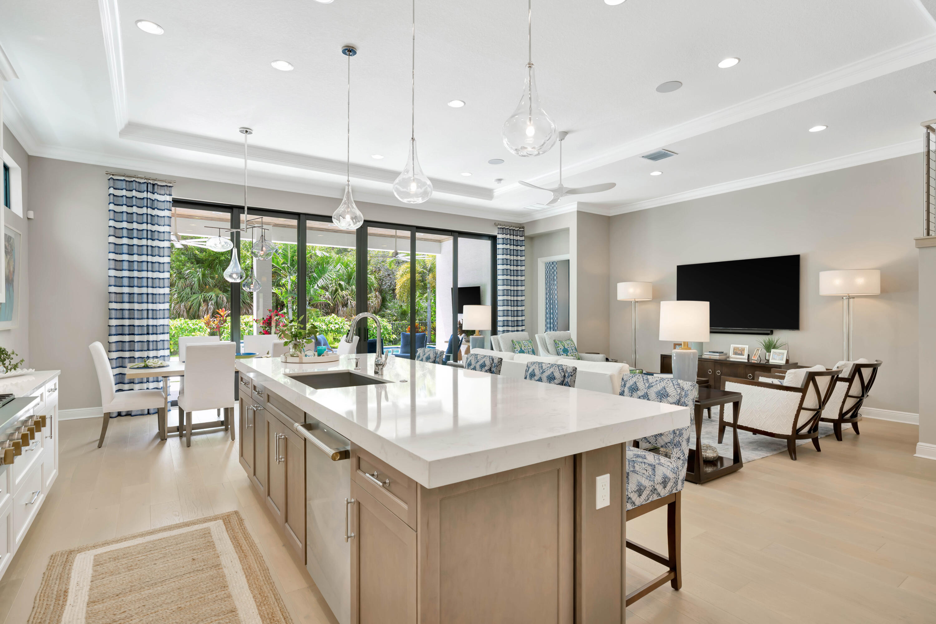 13618 Artisan Cir