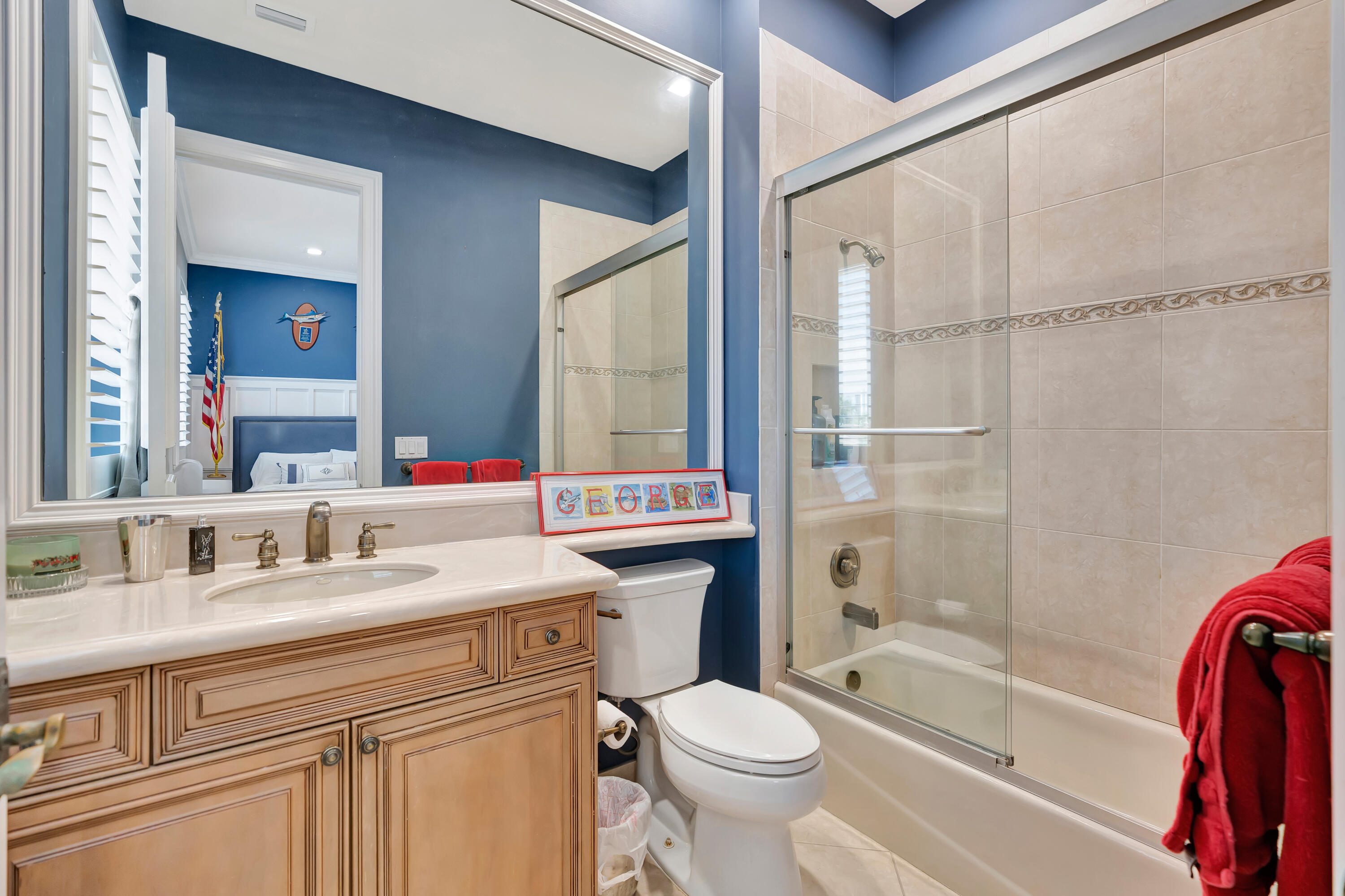 804 Harbour Isles Pl