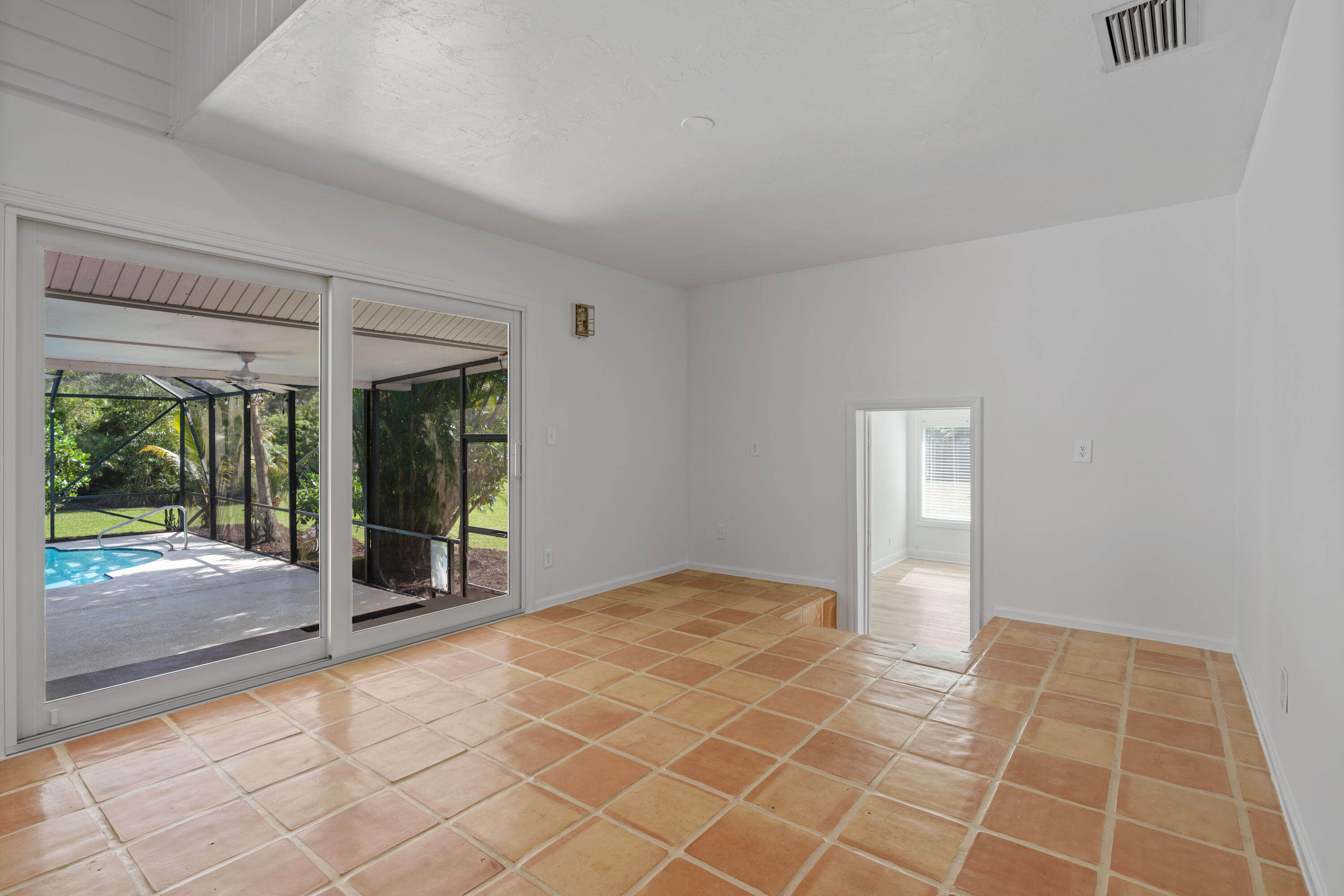 18716 126th Terrace N
