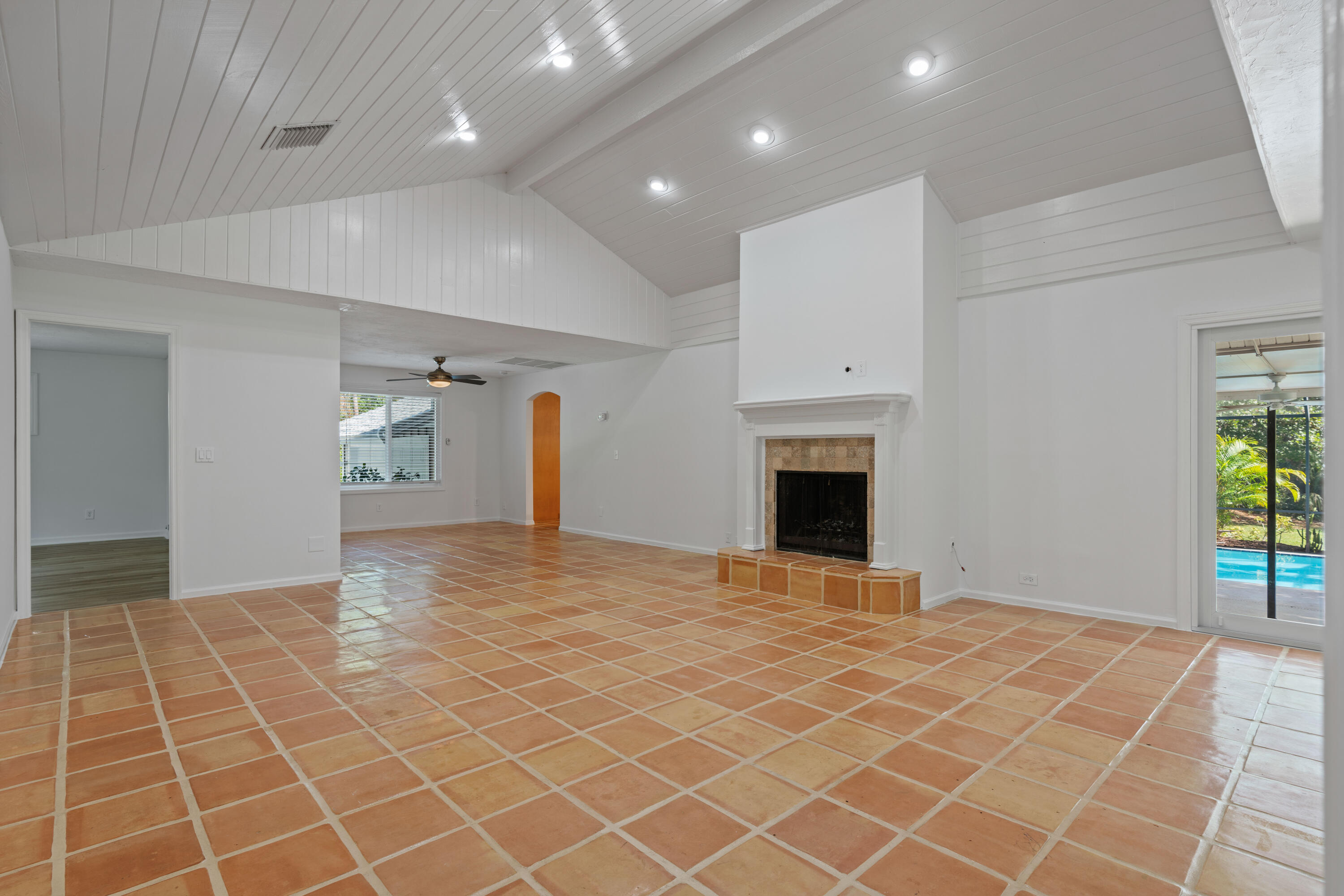 18716 126th Terrace N
