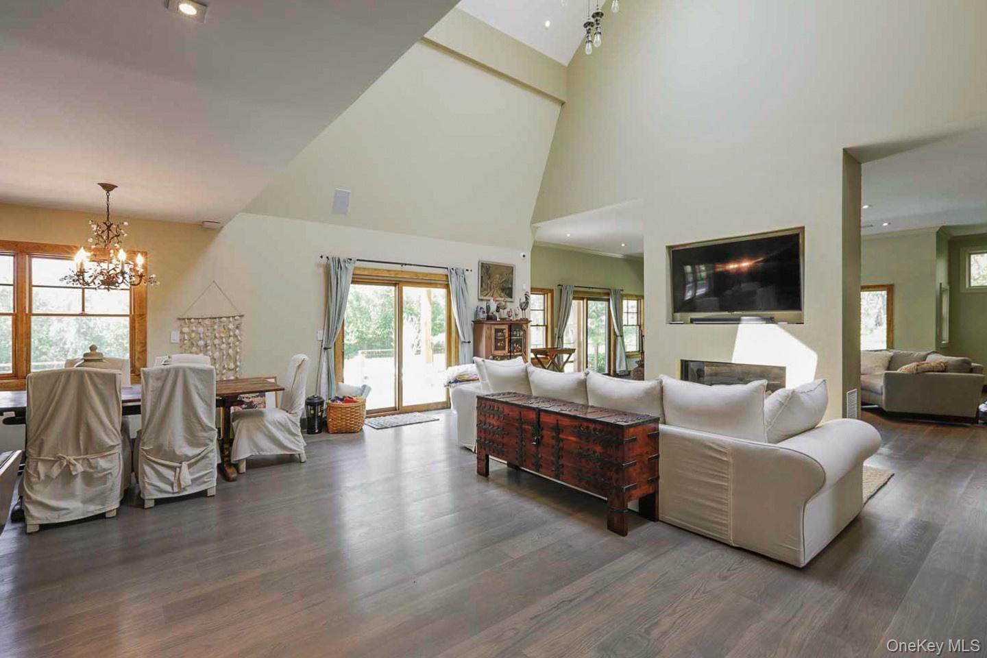 1366 Scuttle Hole Road