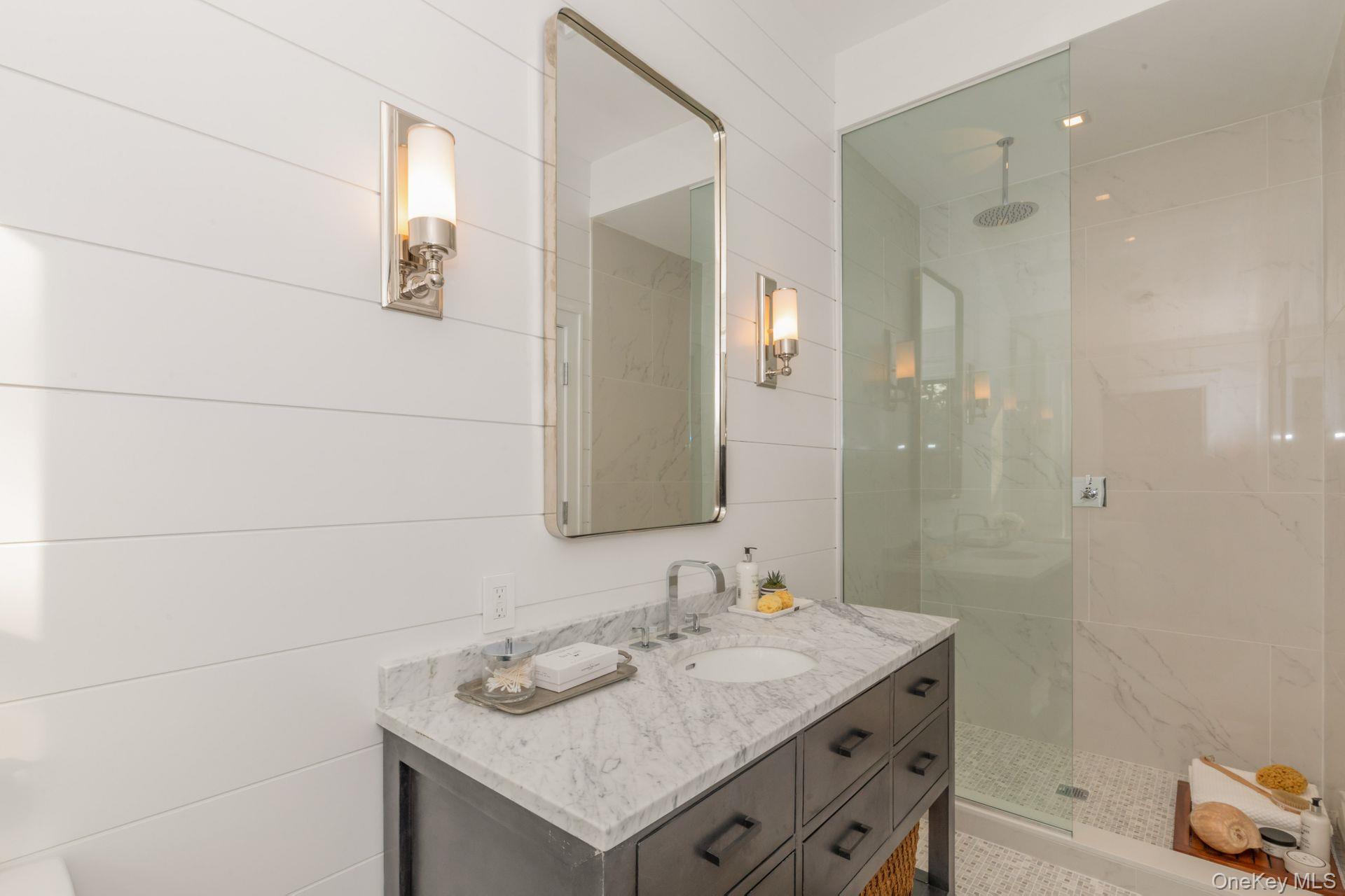 142 Six Pole Highway