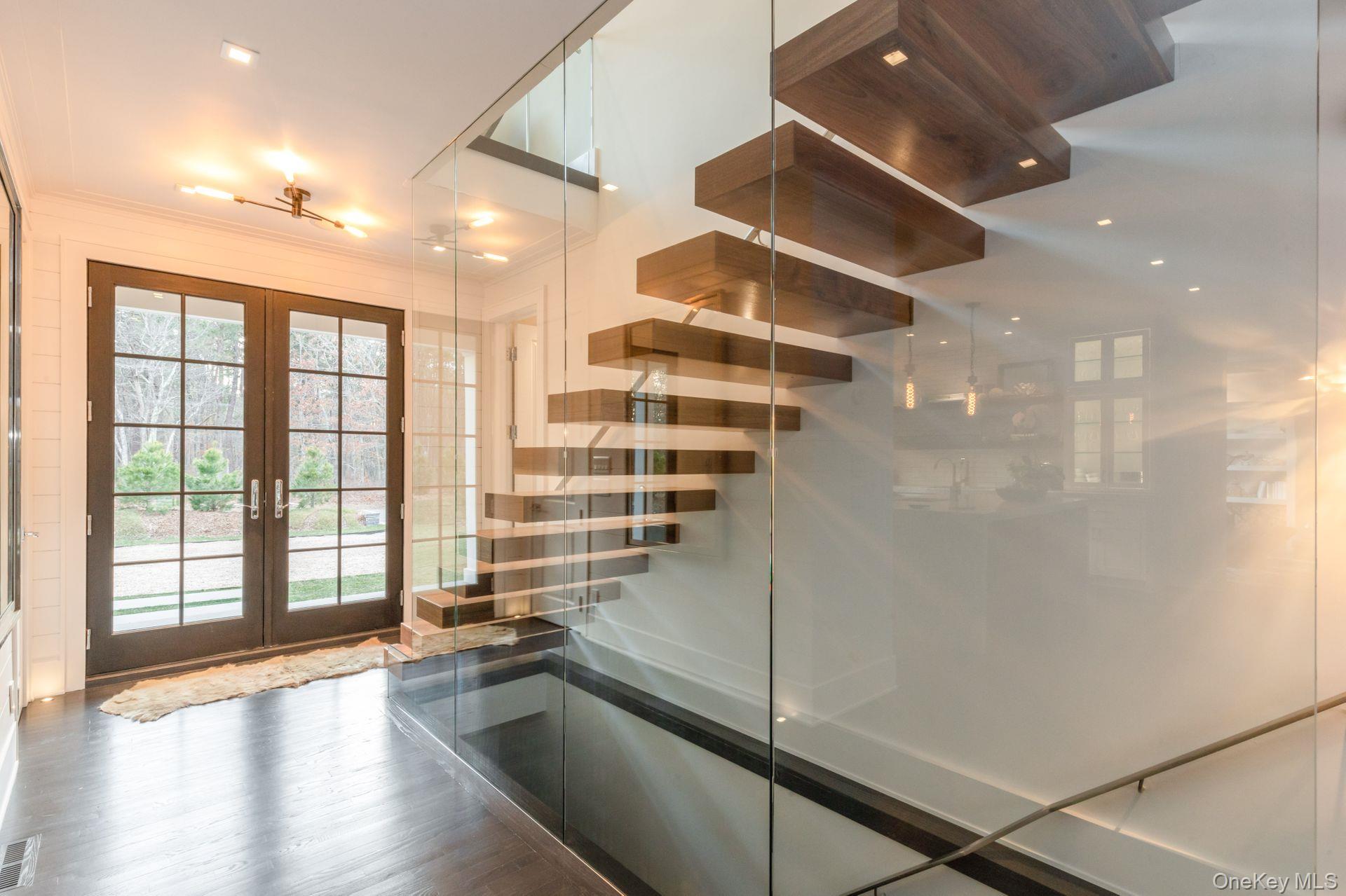 142 Six Pole Highway