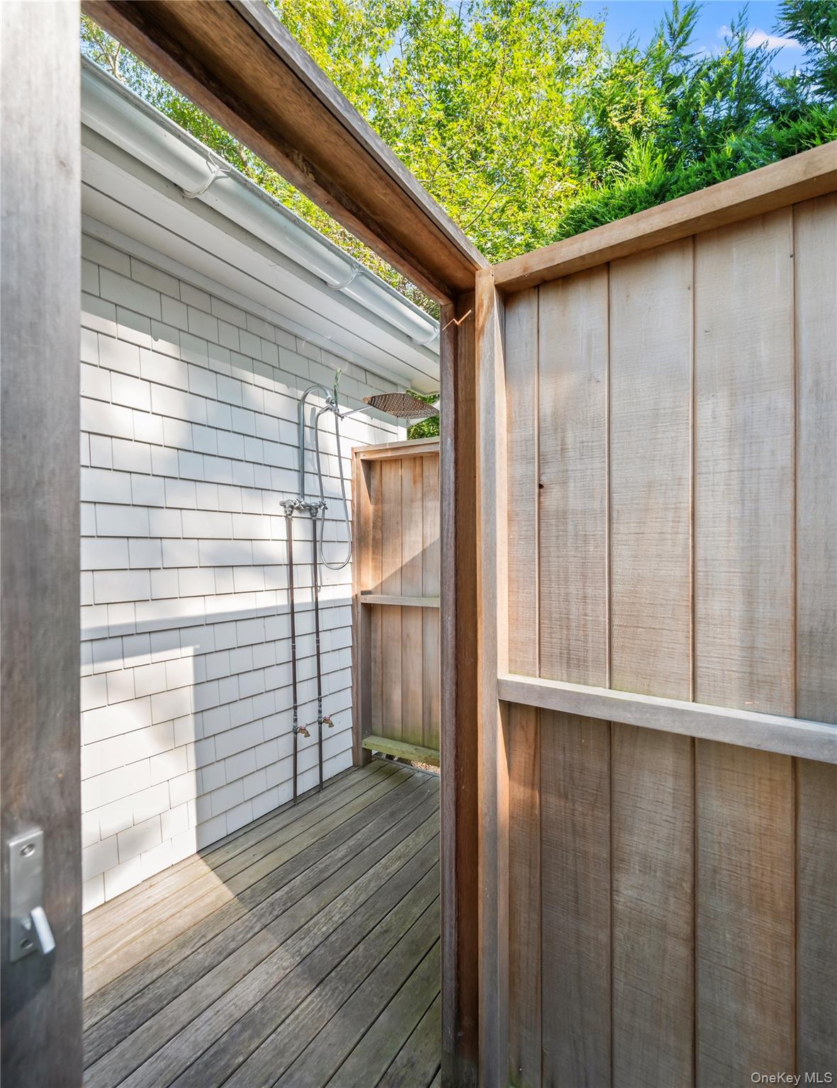 5 Oak Drive