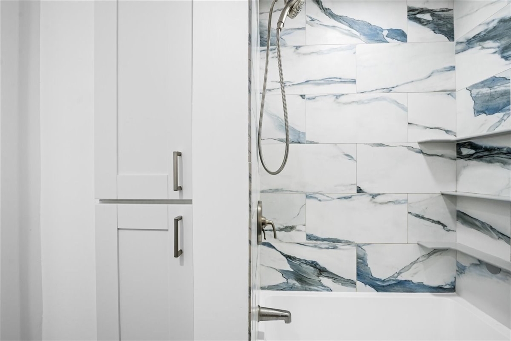 53 Breakneck Hill Road