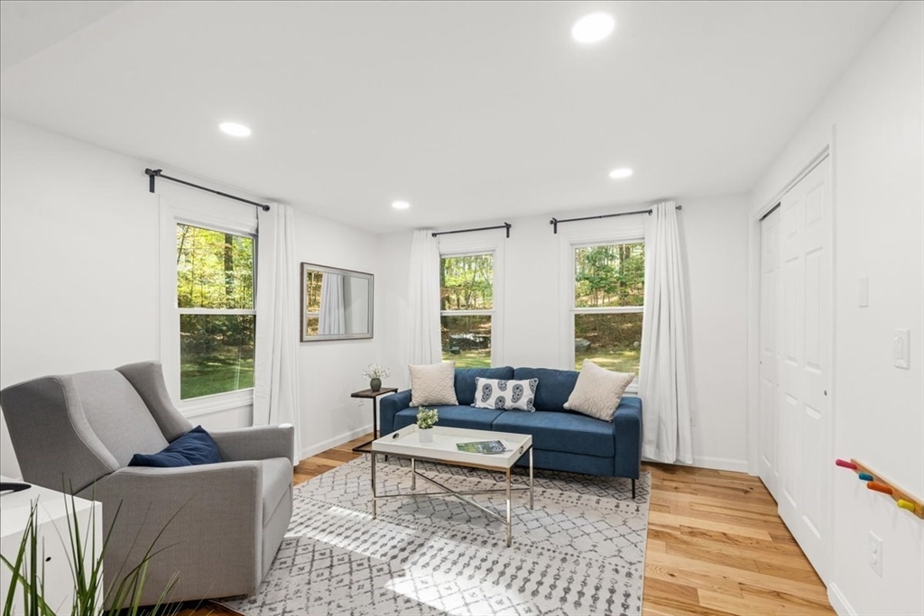 53 Breakneck Hill Road