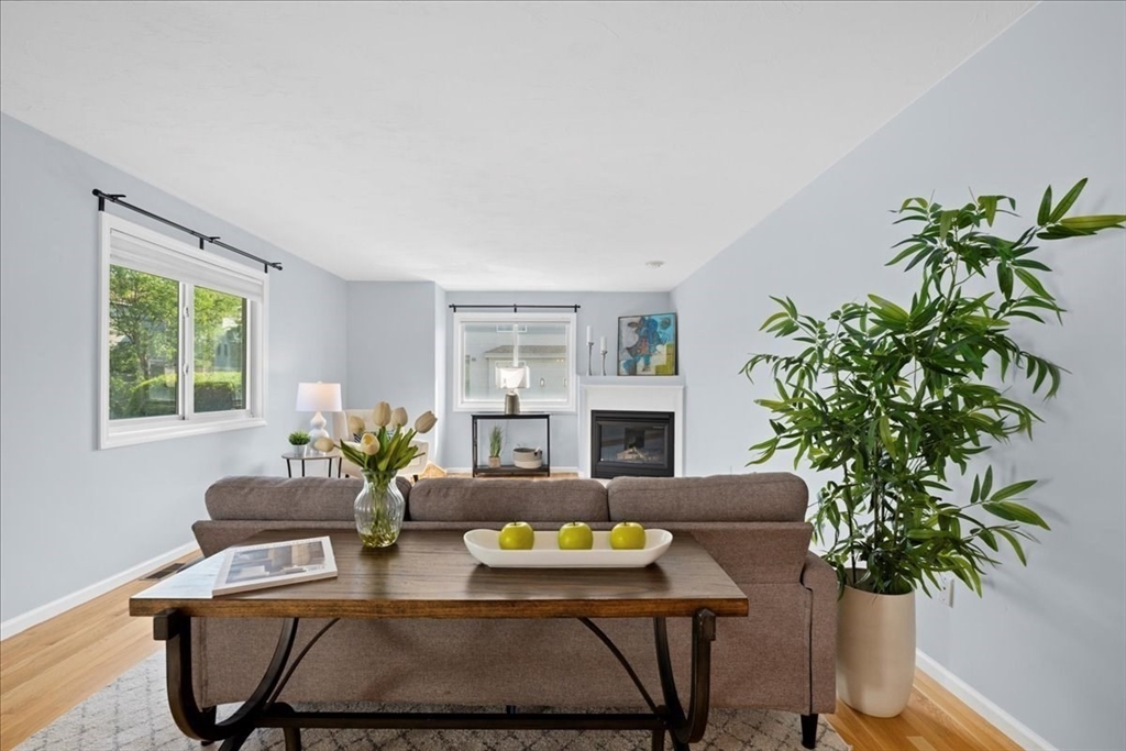 343 Captain Eames Cir # 38C