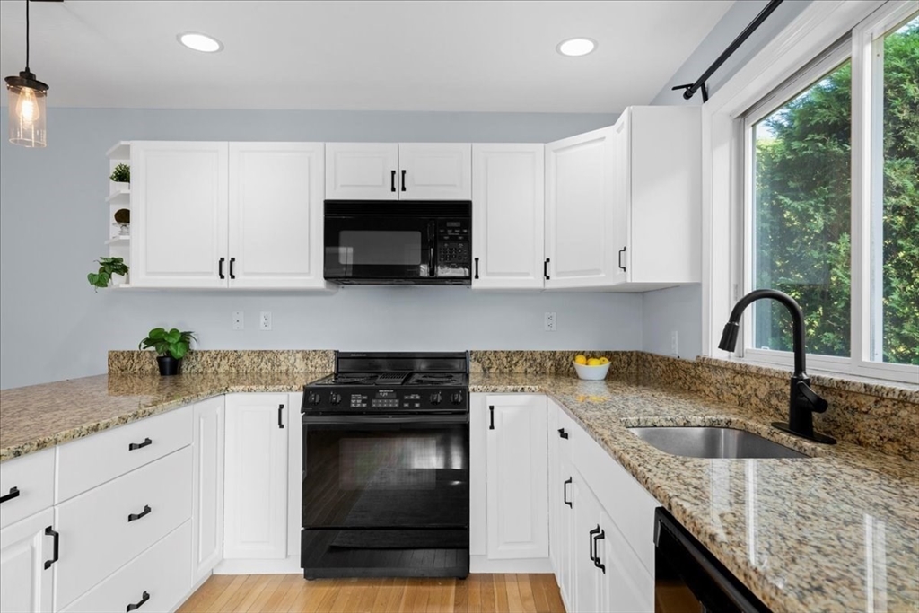 343 Captain Eames Cir # 38C