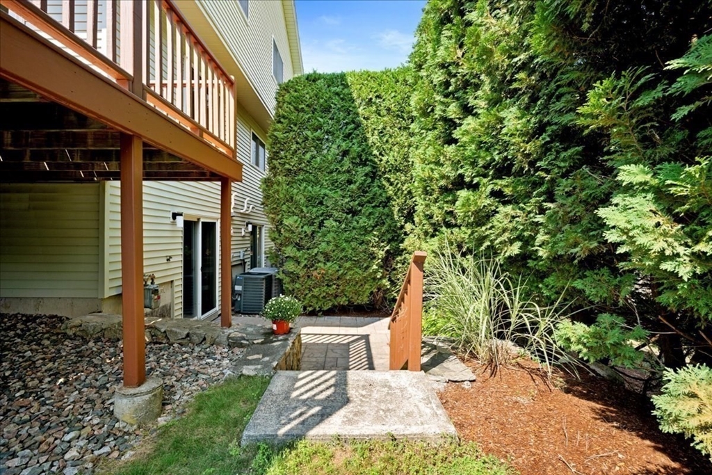 343 Captain Eames Cir # 38C