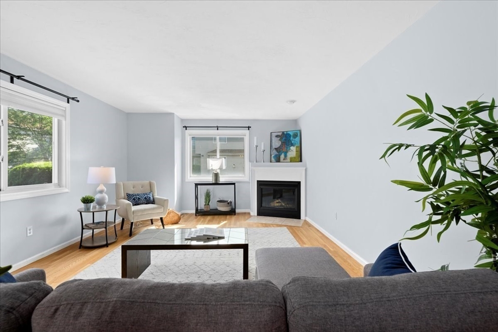 343 Captain Eames Cir # 38C