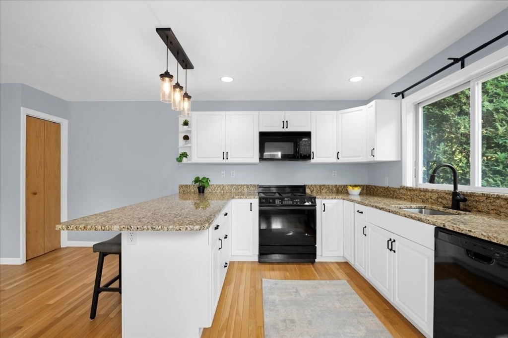 343 Captain Eames Cir # 38C