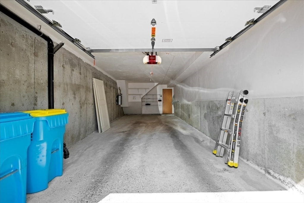 343 Captain Eames Cir # 38C