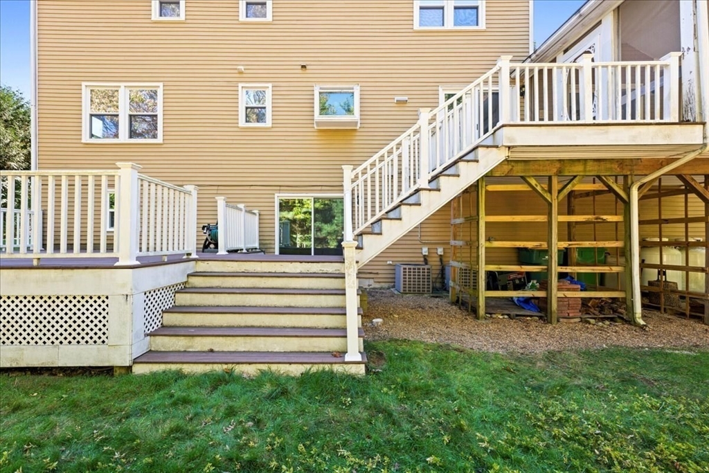 27 Sylvan Lane, Boylston