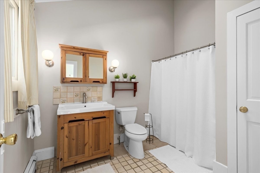 19 Gilmore Road, Southborough