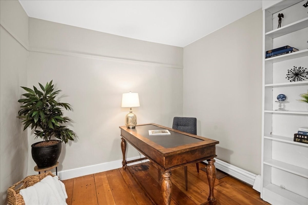 19 Gilmore Road, Southborough