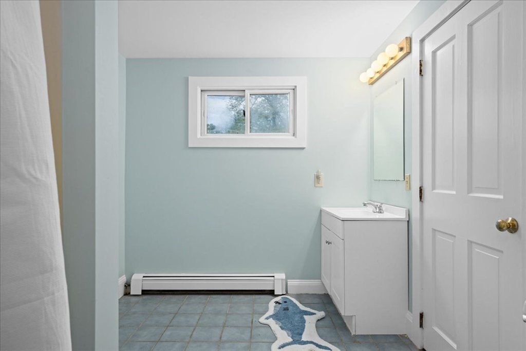 19 Gilmore Road, Southborough