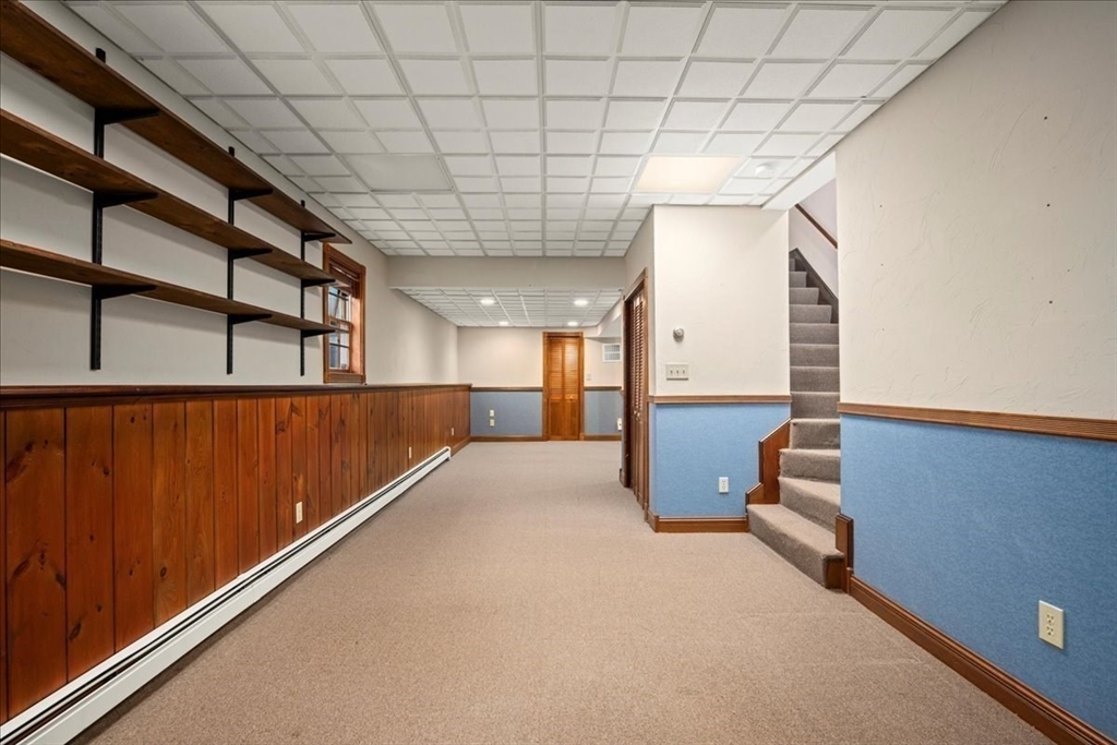 9 John Matthews Rd, Southborough