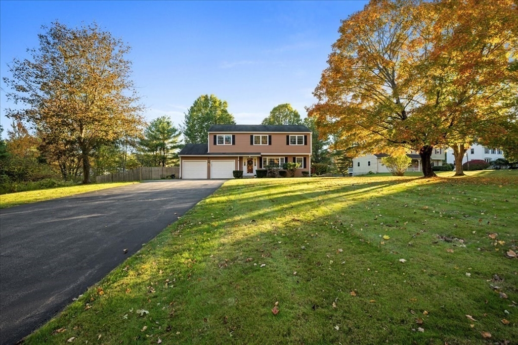 9 John Matthews Rd, Southborough