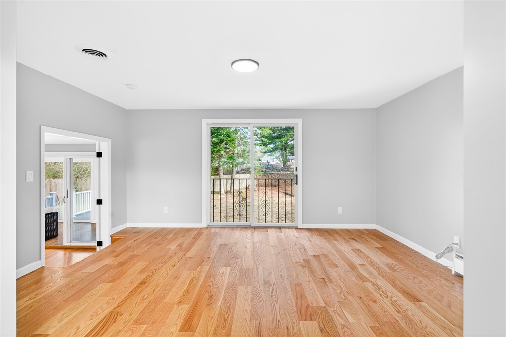 19 Sahlin Cir