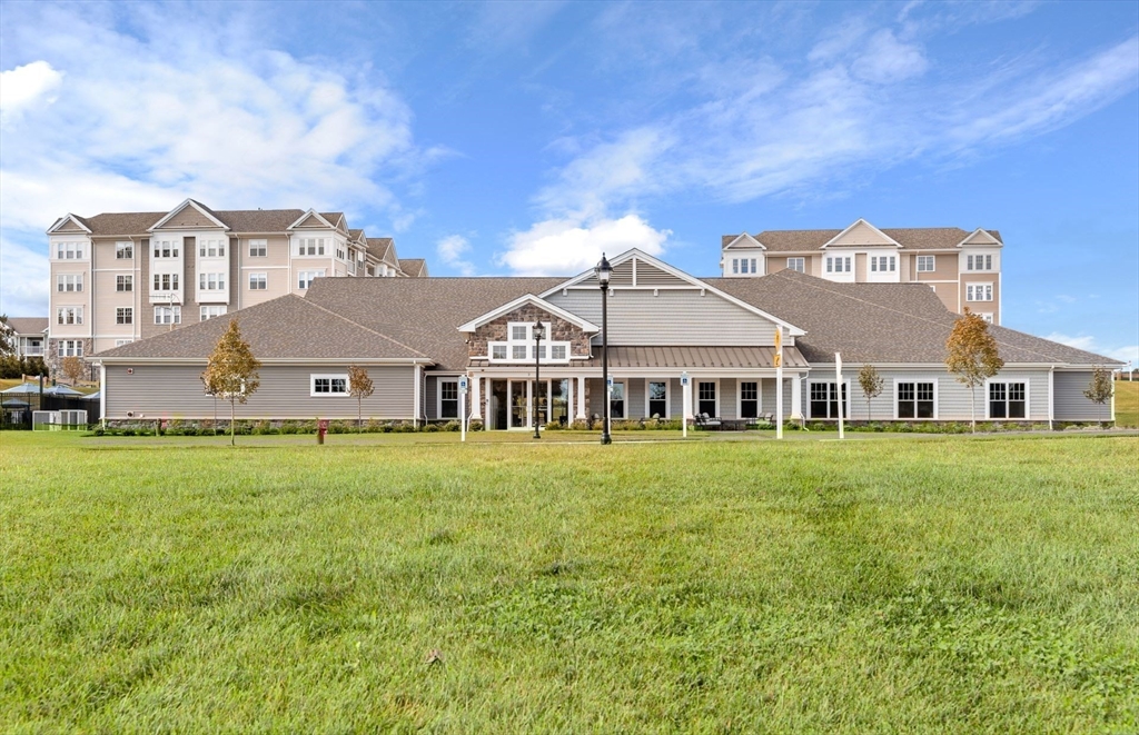 5 Peters Farm Way # 109