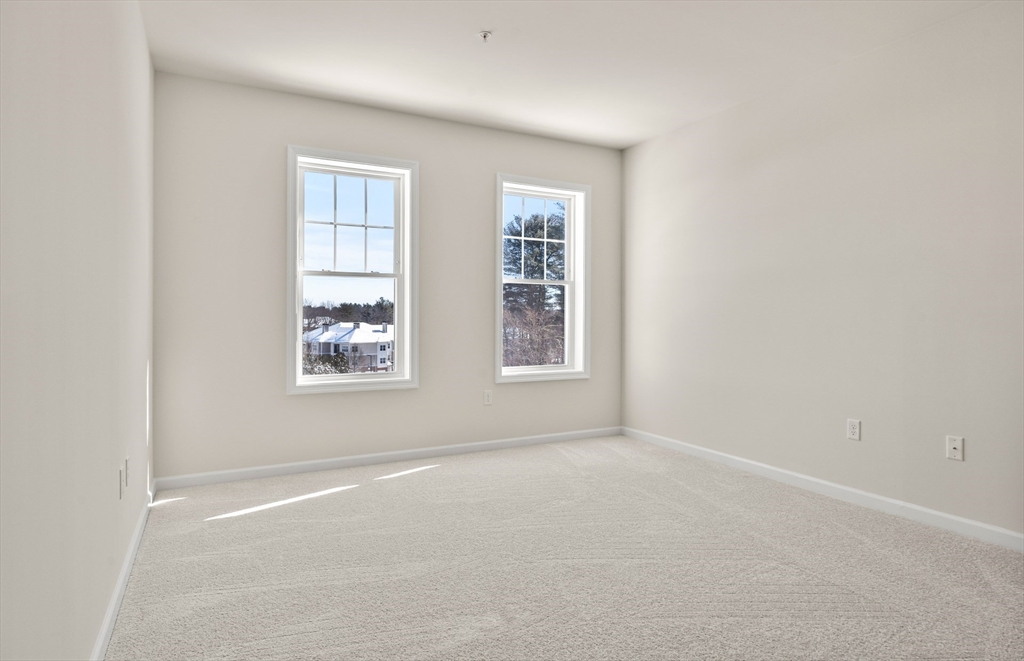 5 Peters Farm Way # 109