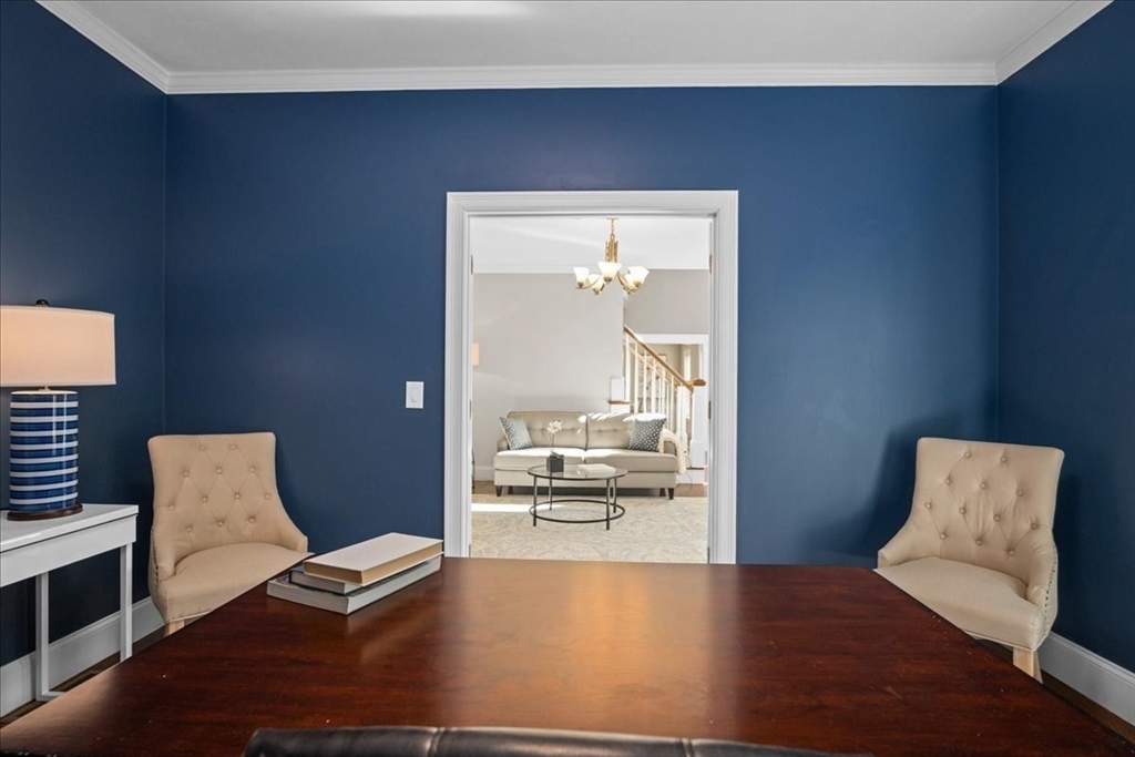 3 Foxhill Drive