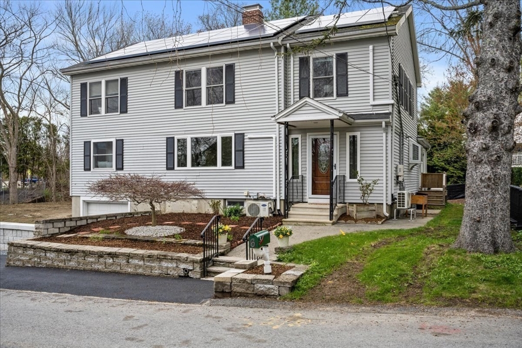 6 Brook Lane