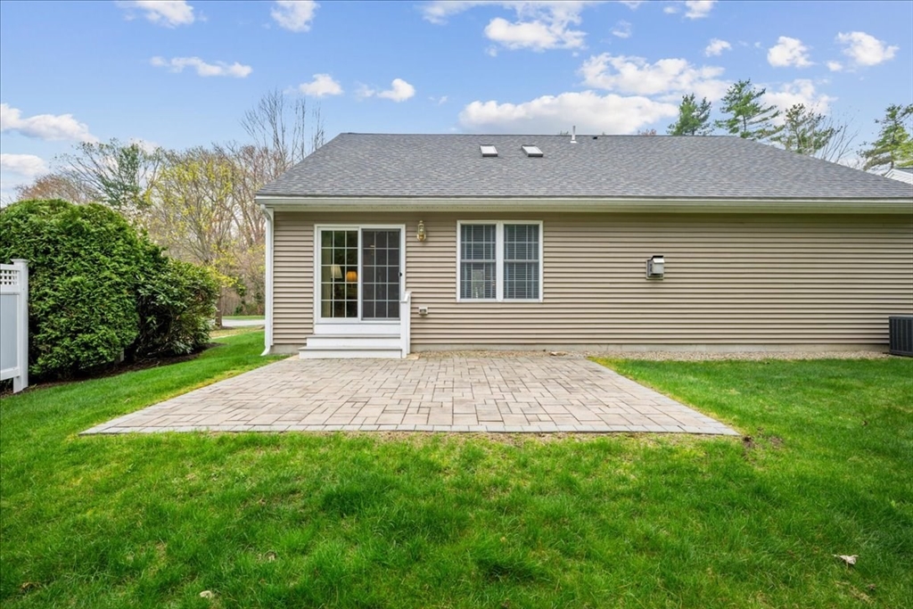 1 Aspenwood Cir # 1