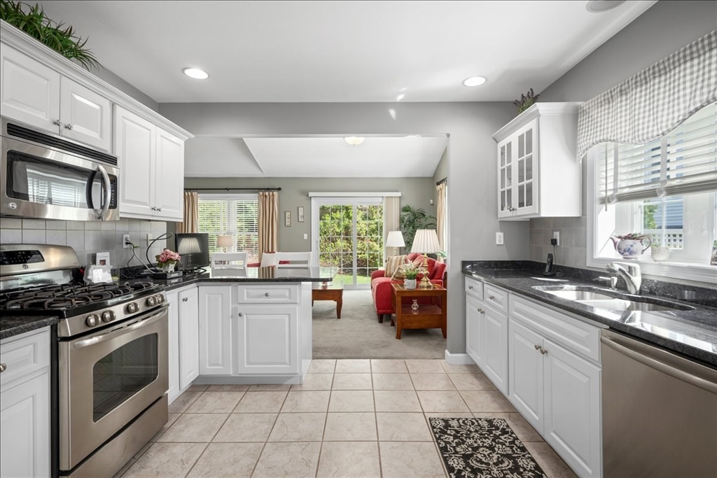 1 Aspenwood Cir # 1