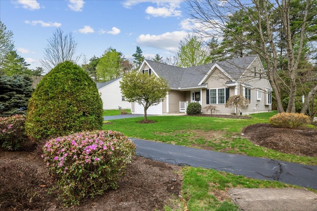 1 Aspenwood Cir # 1