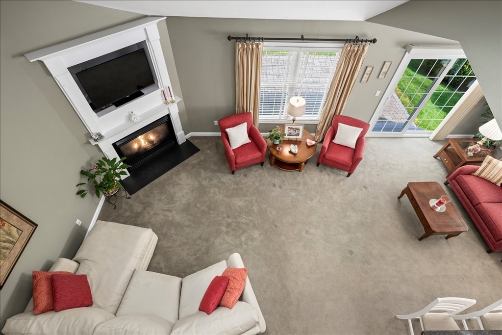 1 Aspenwood Cir # 1