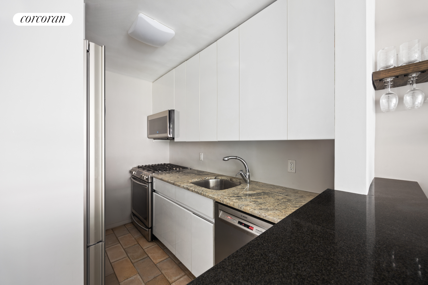 32 GRAMERCY Park S 7F