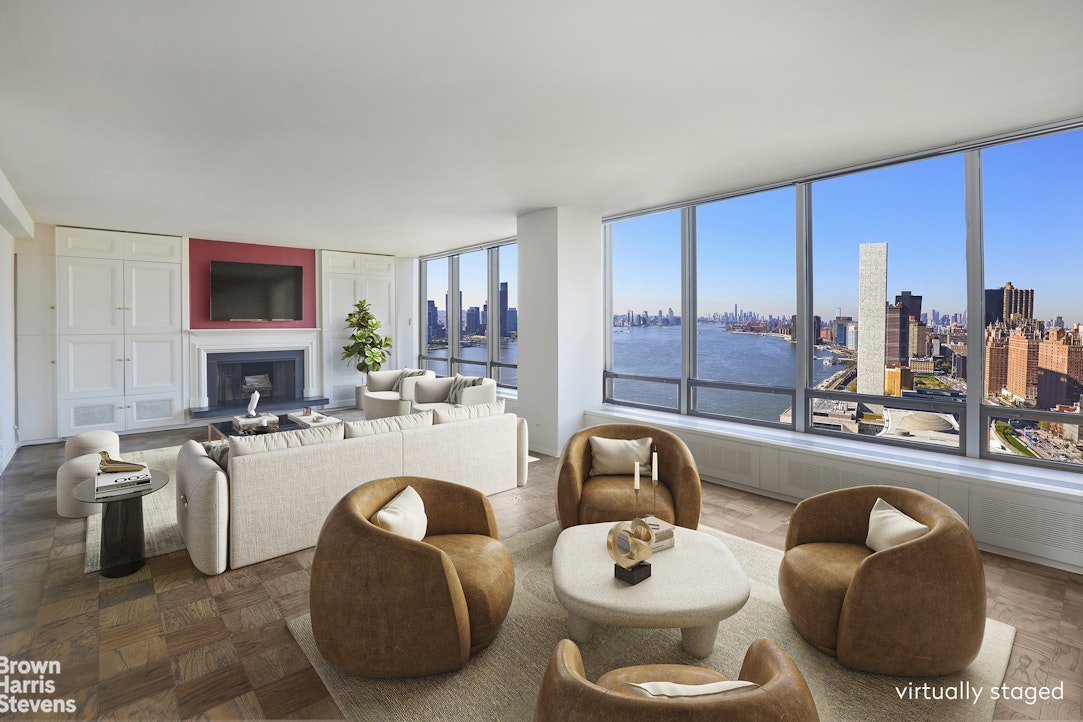 870 UNITED NATIONS Plaza 31/32F
