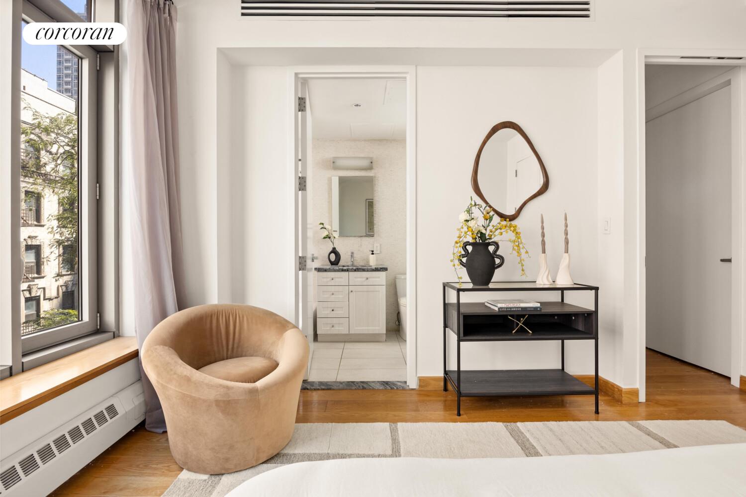 132 E 30TH Street FLOOR4