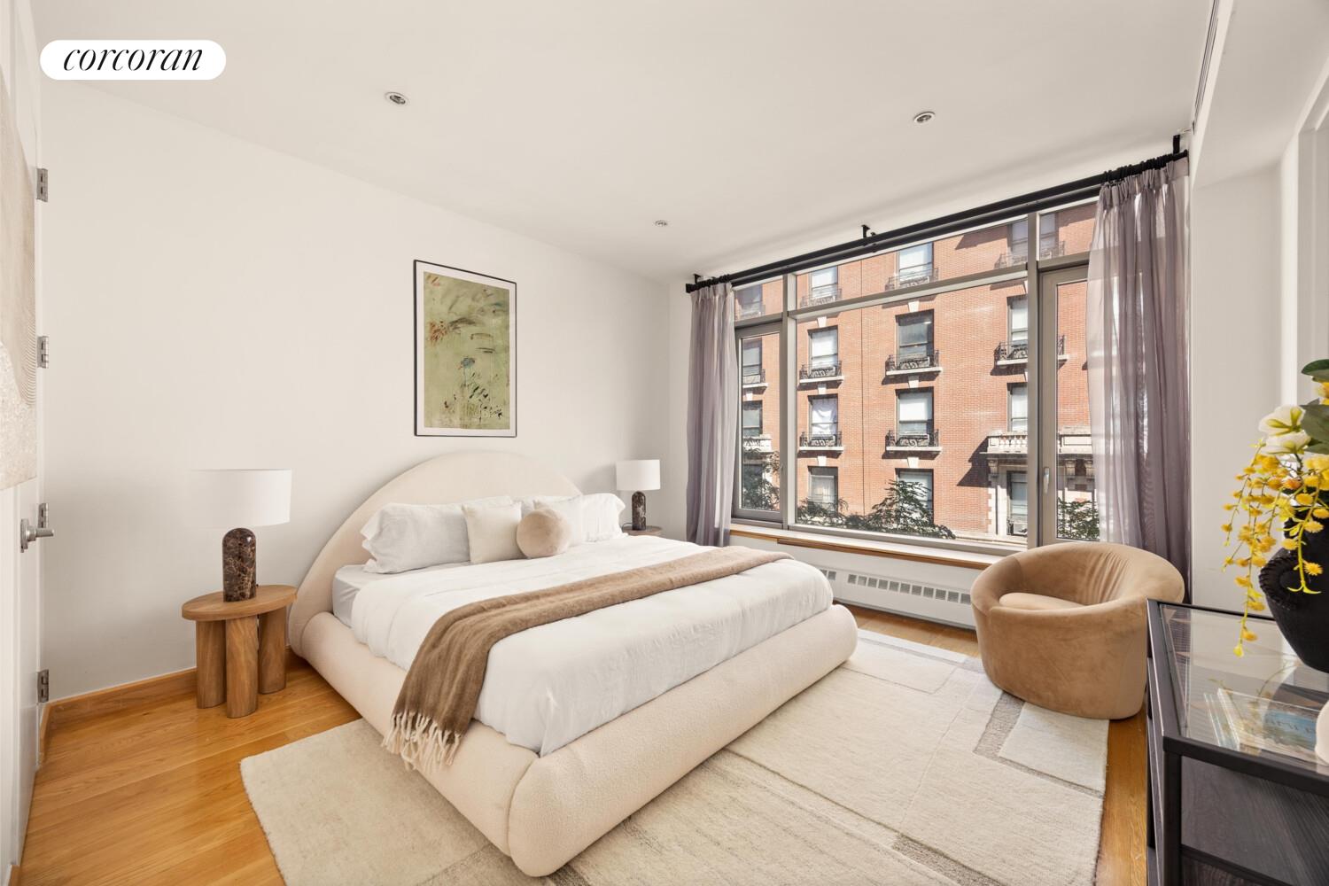 132 E 30TH Street FLOOR4