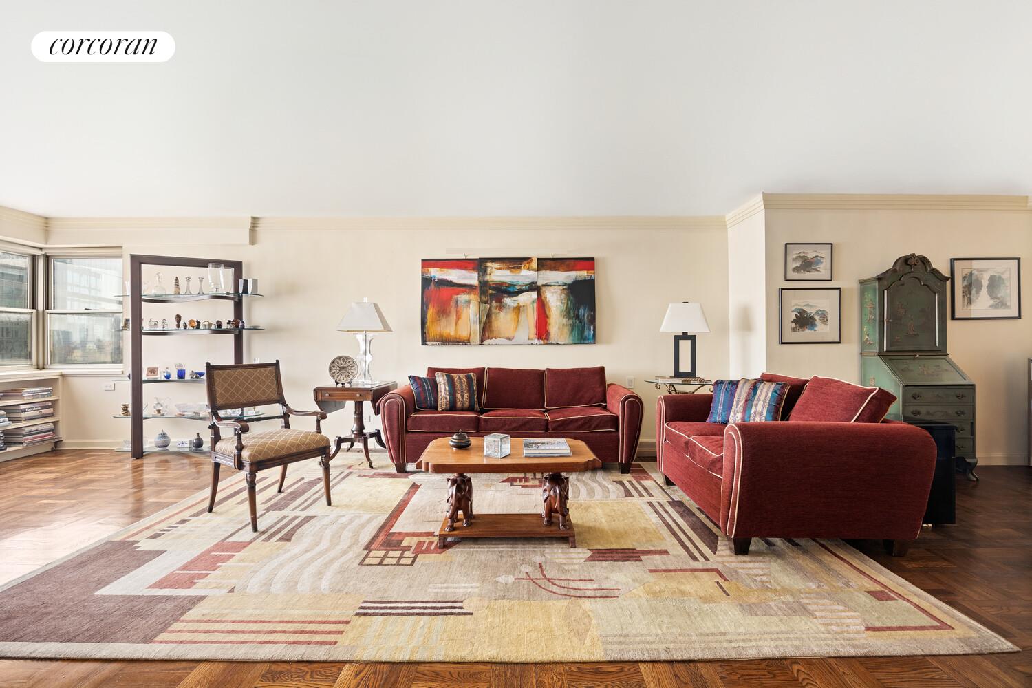 70 E 10TH Street 20C