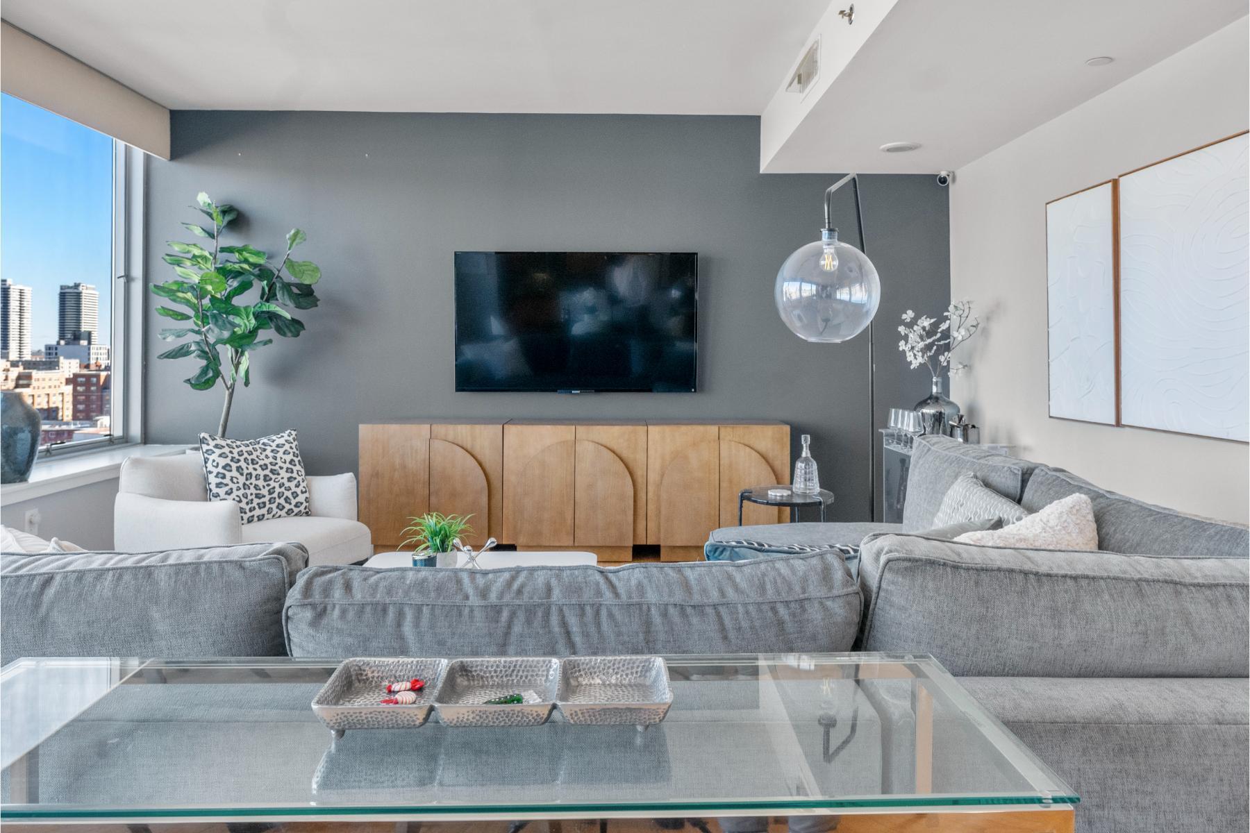40 W 116th Street A-1208