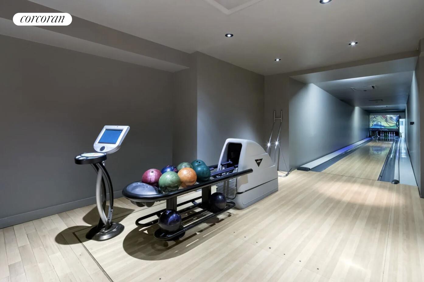 15 BROAD Street 1606