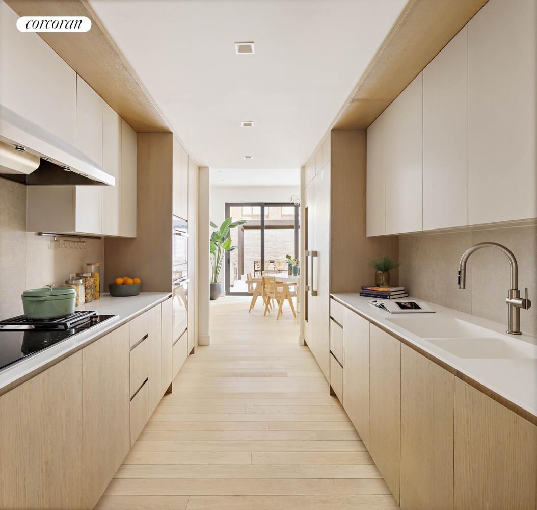 428 W 19TH Street THB
