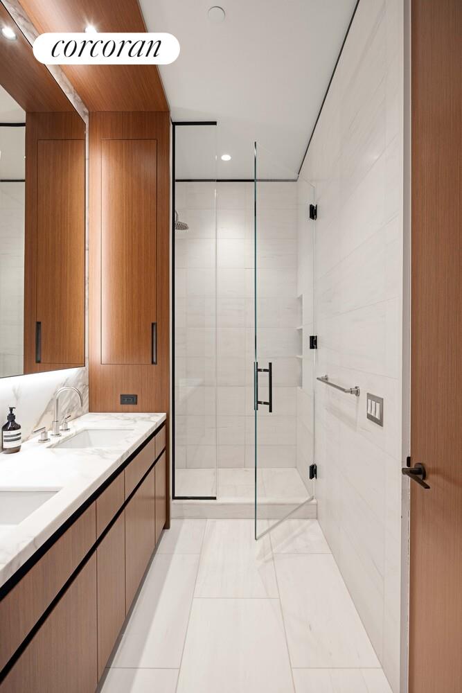 15 E 30TH Street 21B