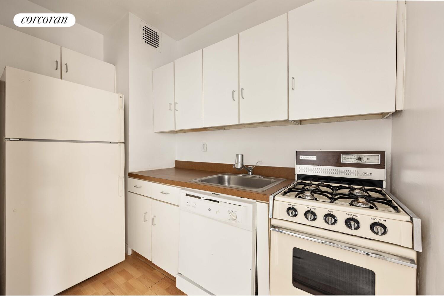 201 E 25TH Street 15J