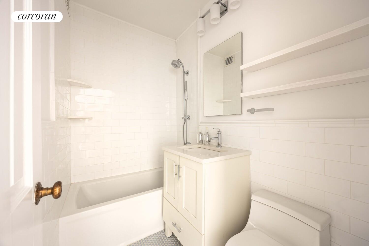 201 E 25TH Street 15J