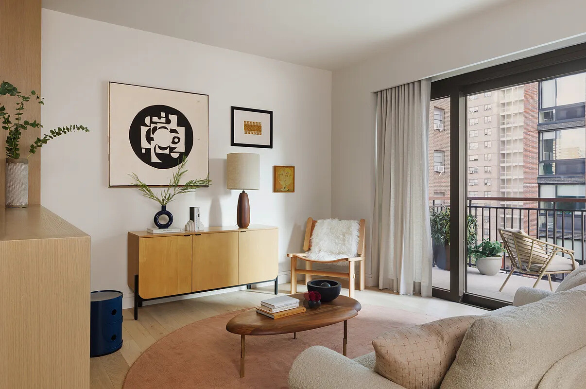 428 W 19TH Street 6B