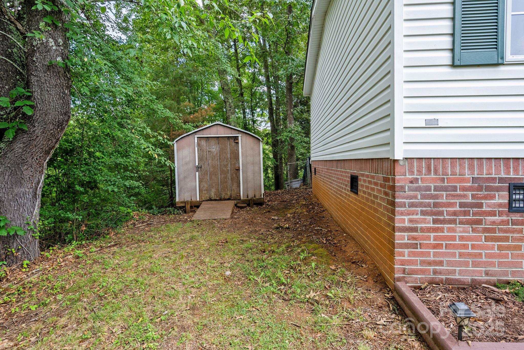 51 Farmstead Road